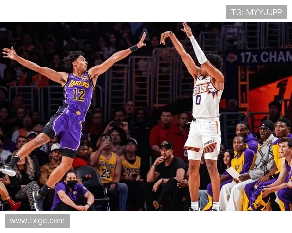 湖人鏖战太阳巅峰对决詹姆斯率队激战杜兰特引爆全场焦点