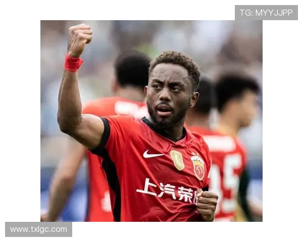 上海海港与对手激战再起 赛季冲刺关键战提前预热