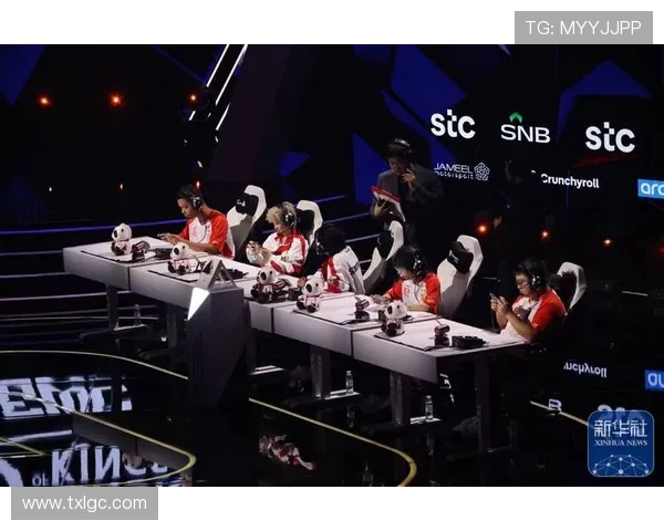 FPX团队协作展现无与伦比的默契与实力夺得世界冠军杯荣耀