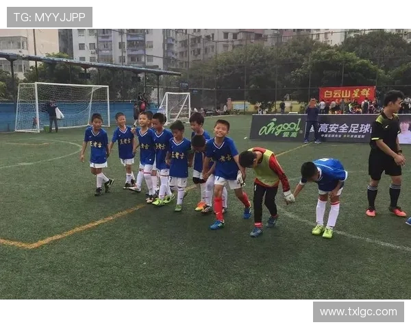 广州足球队引领最新足球节奏TOP10榜单精彩回顾与分析