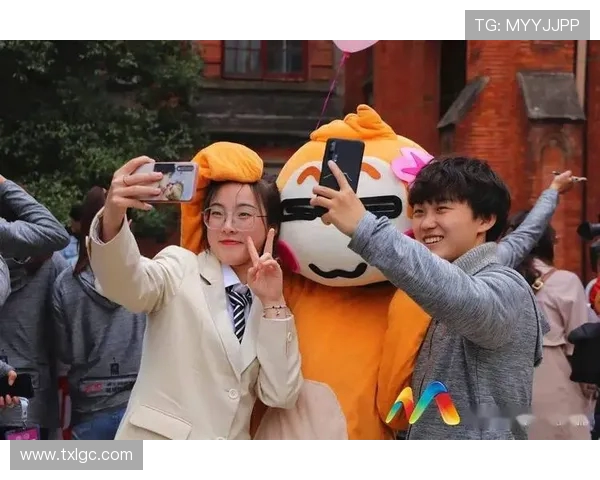 武汉极限运动队勇闯巅峰之路展现青春激情与团队精神