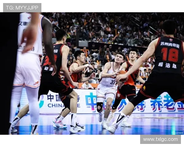 洲际杯精彩回顾上海篮球队展现出色耐力与团队精神