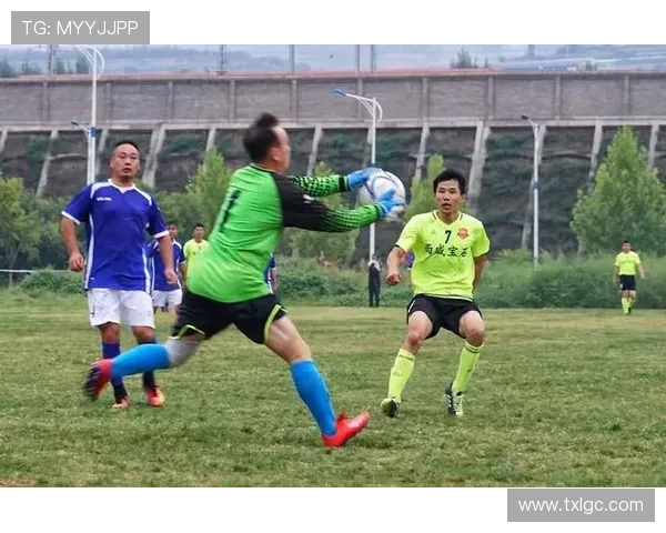 深圳足球队荣登足球配合排行榜第二名展现团队实力与默契